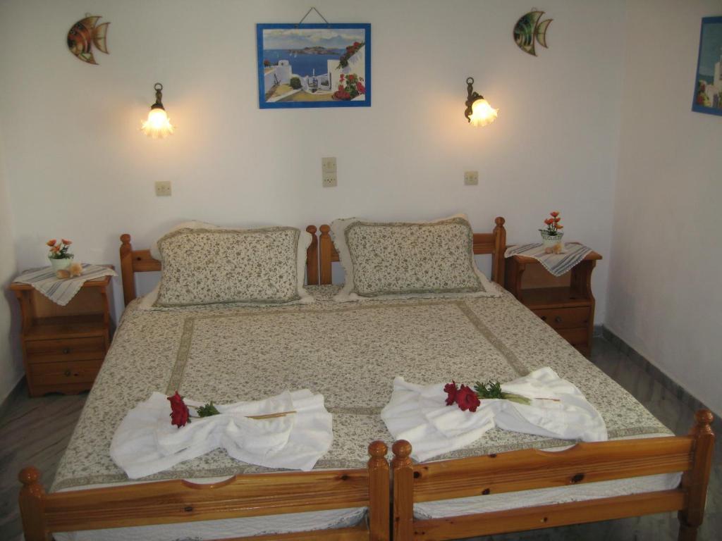 Augusta Studios & Apartments Науса Екстериор снимка