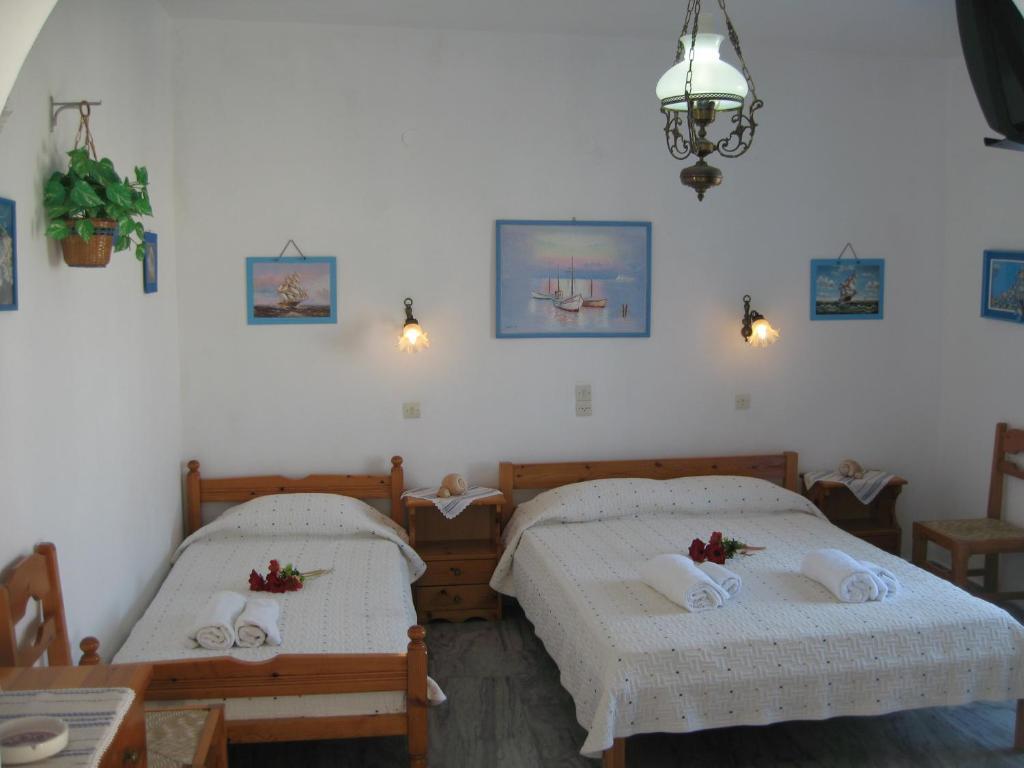 Augusta Studios & Apartments Науса Екстериор снимка