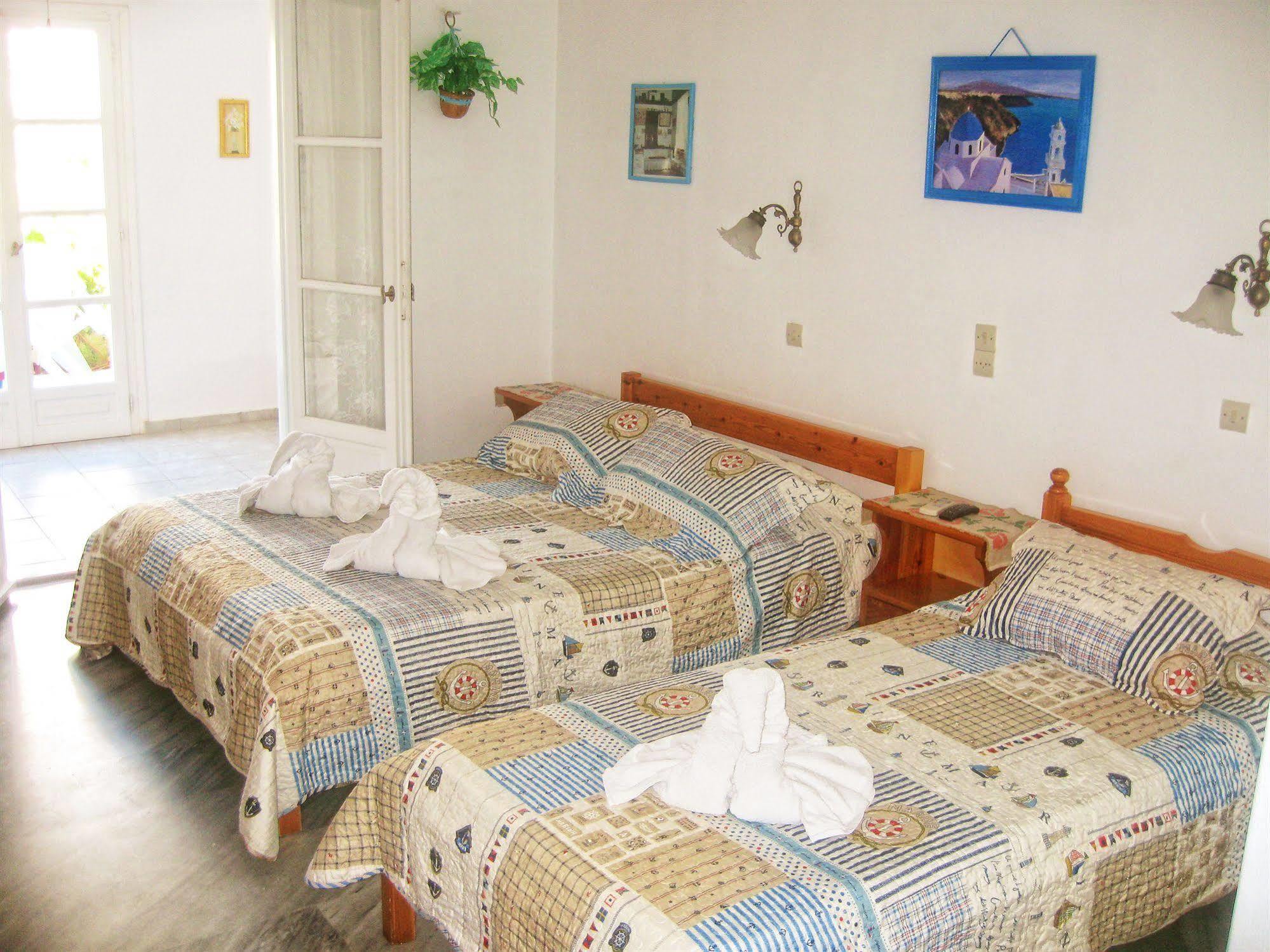 Augusta Studios & Apartments Науса Екстериор снимка